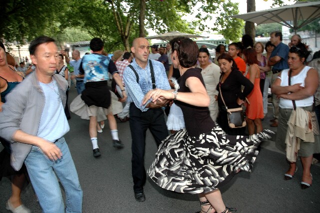 min 2006 08 08 paris plage 139